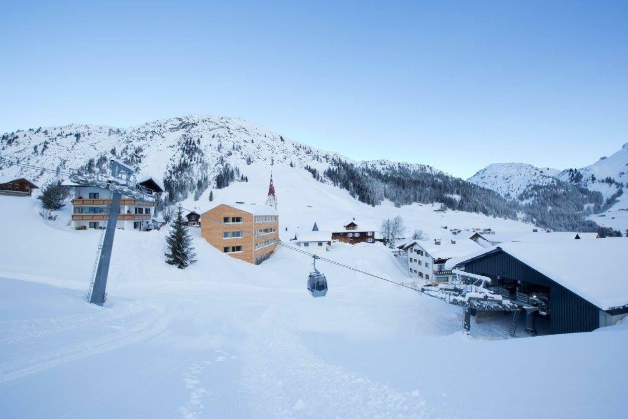 Warthsap Apartmenthaus Warth  Exterior foto